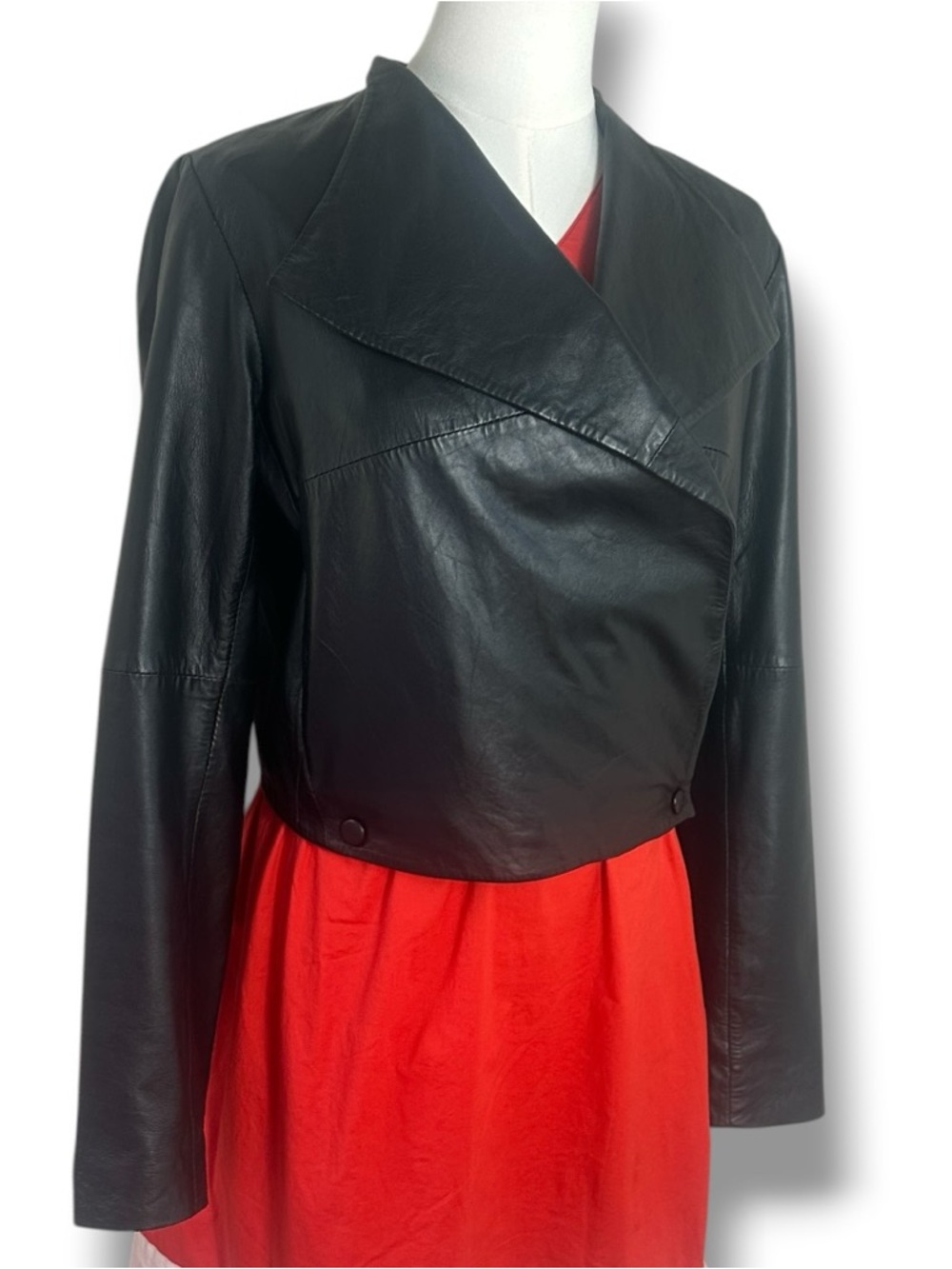 Velvet by Graham & Spencer Black Leather Cropped Jacket size Small - Picture 2 of 16
